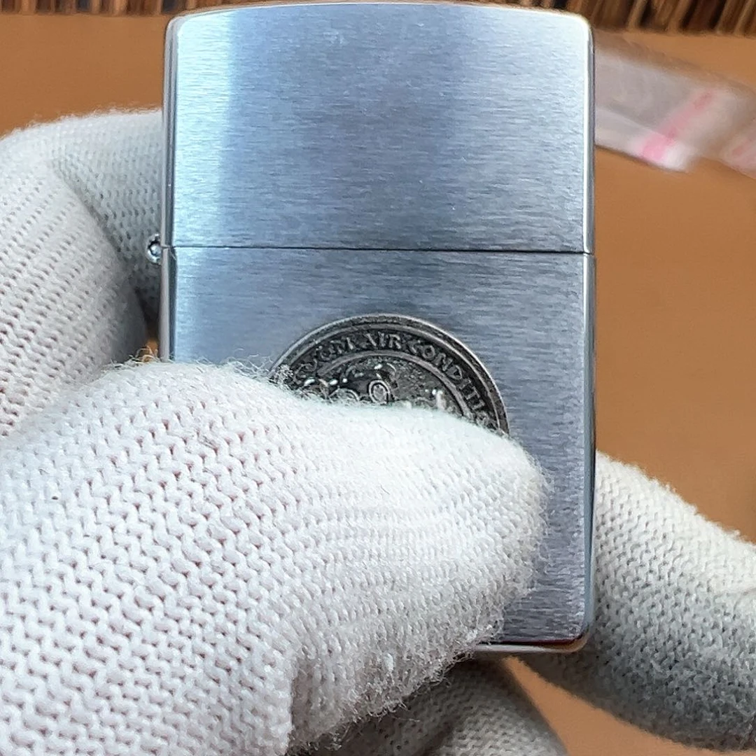 张*生镀铬时刻精雕工艺