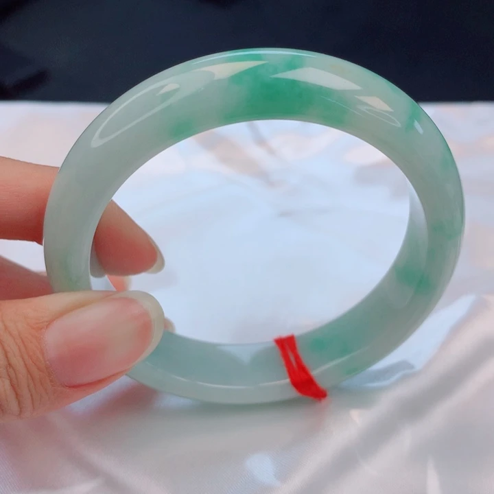 未镶嵌手镯翡翠54圈