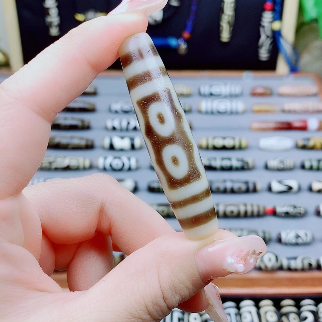 ****三玛瑙/玉髓未镶嵌颈饰