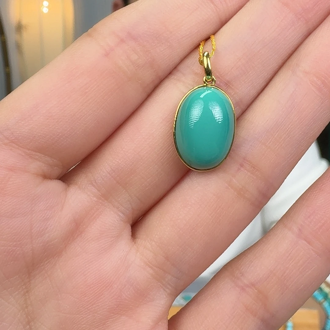 绿松石18K金镶嵌挂件