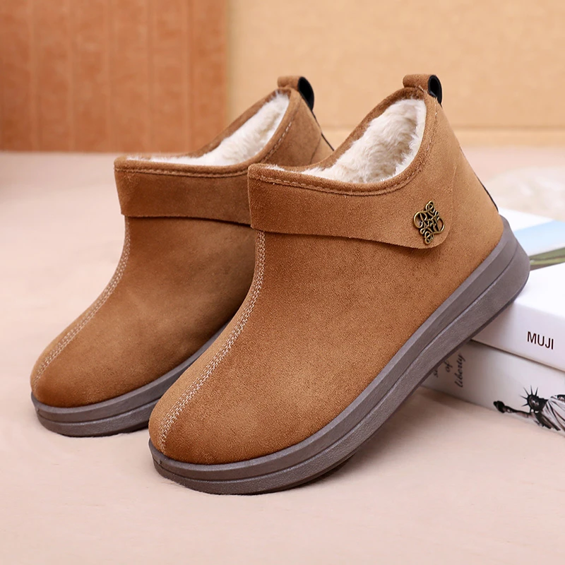 冬季新款加绒加厚休闲风雪地靴棉靴防滑耐磨软底保暖一脚蹬妈妈鞋