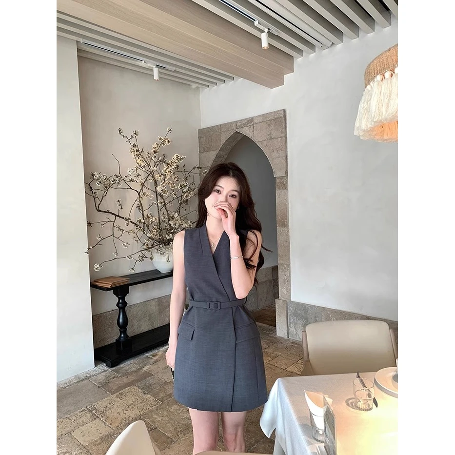 2025夏季新款西装马甲女装春夏中长款简约气质V领马甲连衣裙