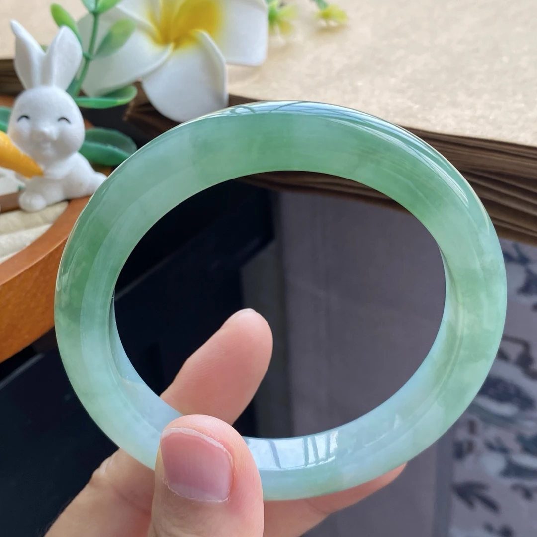 天然翡翠手镯12.31批冰翠绿果冻镯12489号59-11.3-9.4