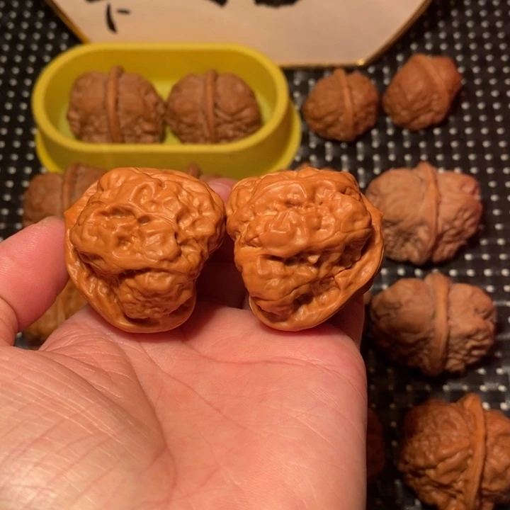 把件文玩核桃小腰超大八腿