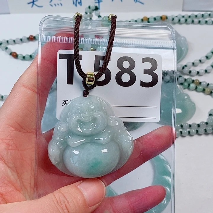 翡翠颈饰未镶嵌天然