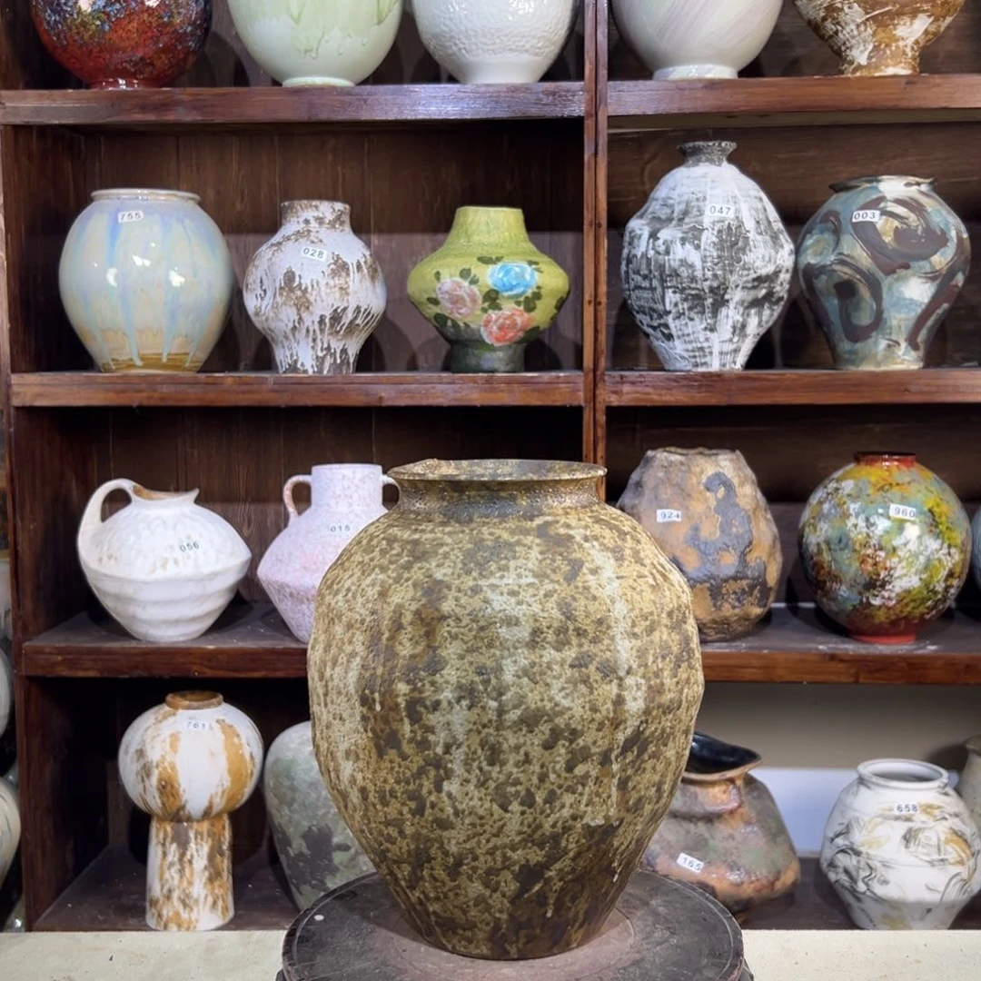 摆件75花瓶LNG加气站附近