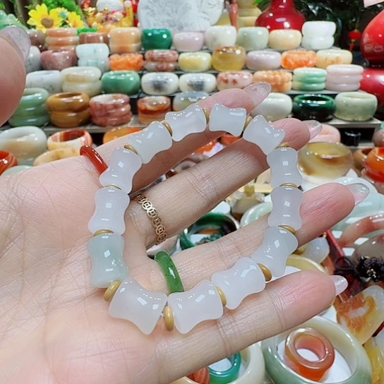 石英质玉手串未镶嵌馨*