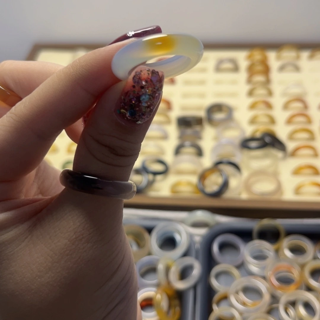 石英质玉戒指合金?****?