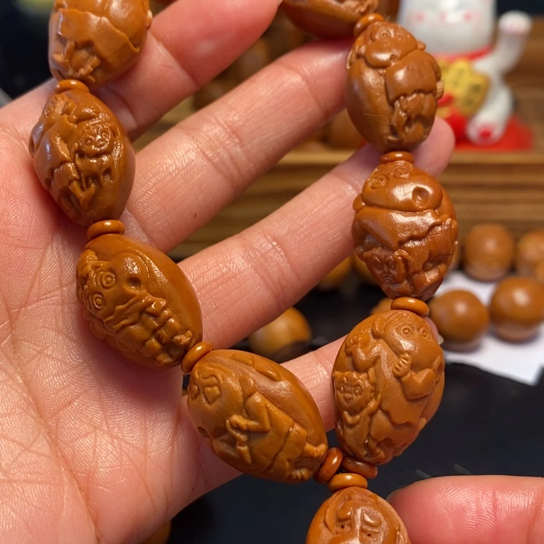 橄榄核手串/手链蜡笔小新