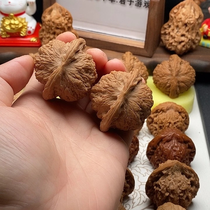 桃核吊坠血麒麟全品