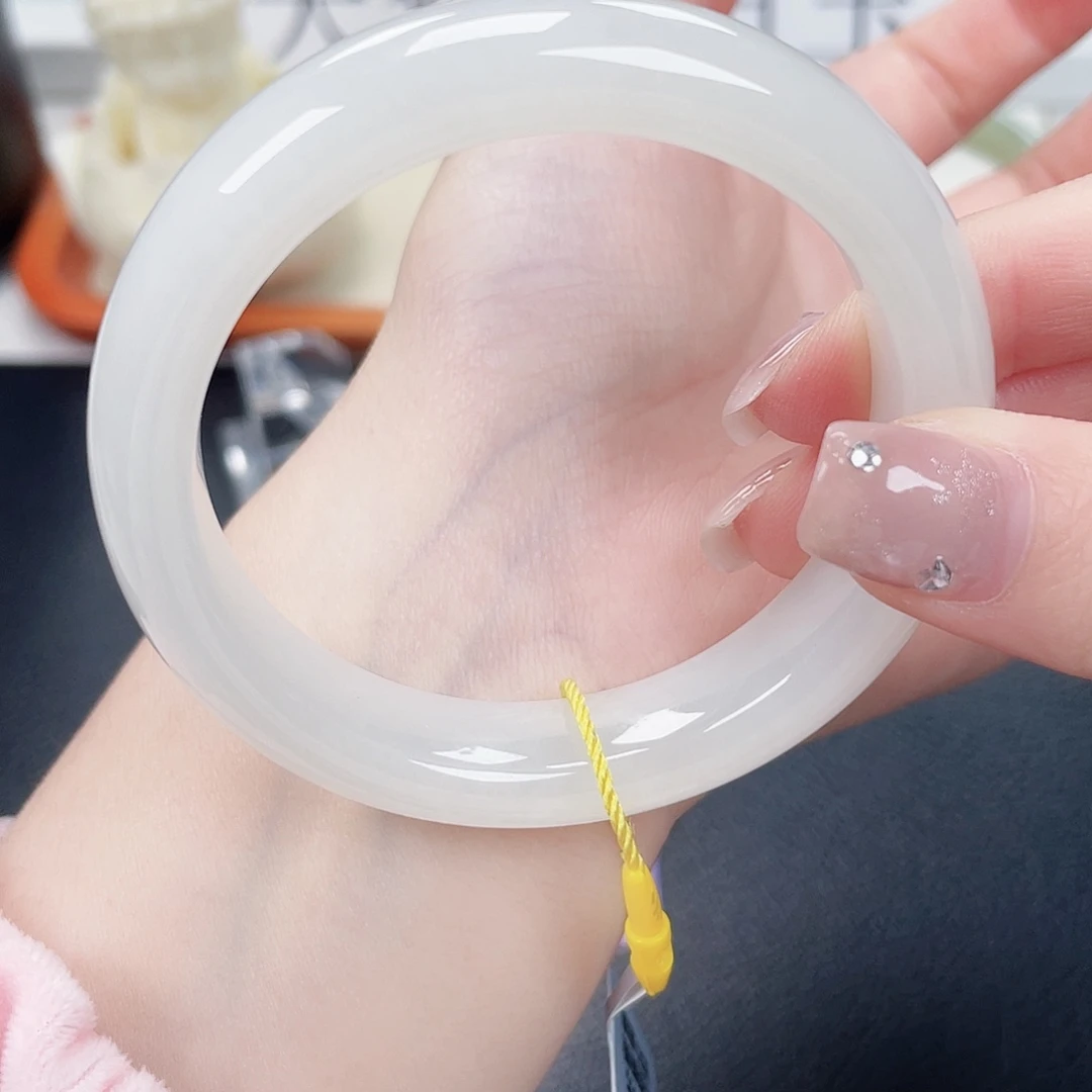 和田玉未镶嵌手镯55