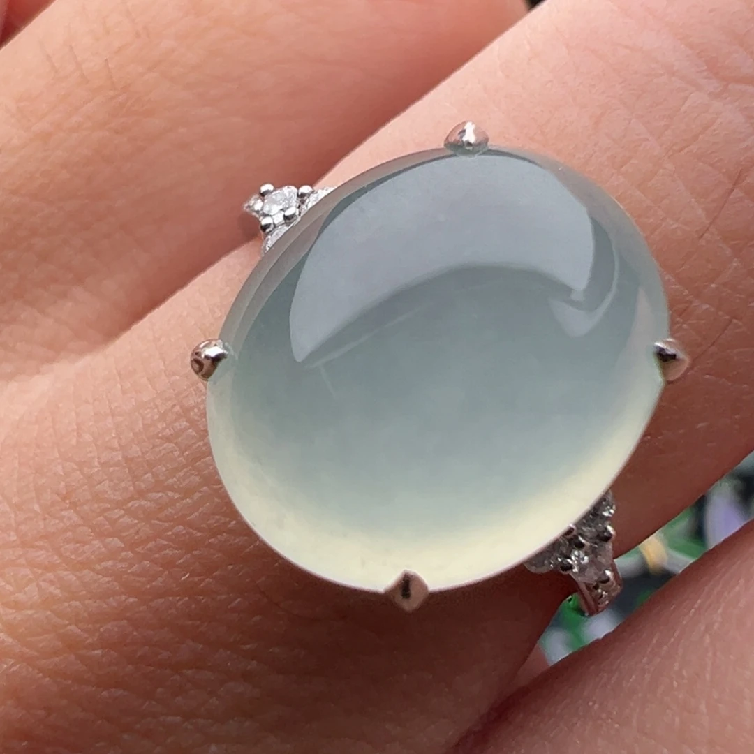 翡翠18K金镶嵌戒指蛋面14