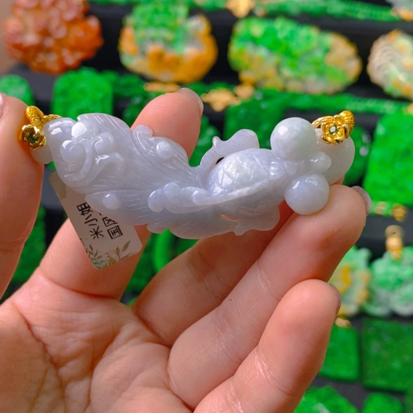 【闪购商品】翡翠未镶嵌颈饰吊坠
