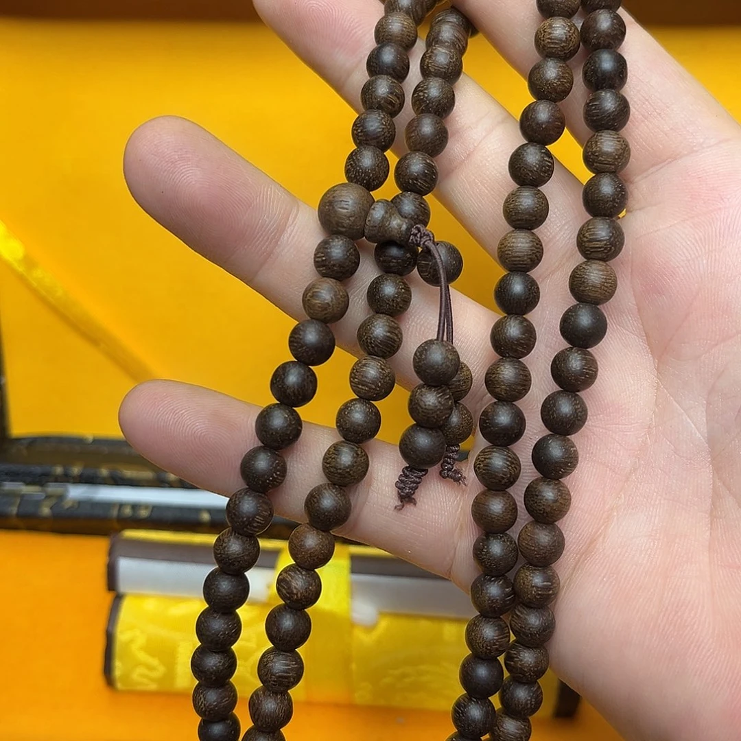 大叶紫檀（黑酸枝木类）