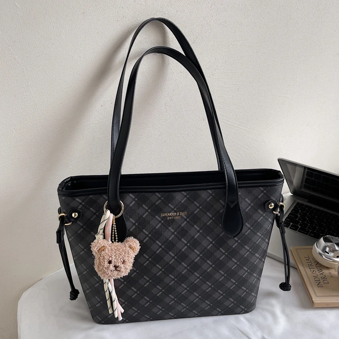 高级感包包女小众时尚流行菱格时尚单肩包大容量托特包上班通勤包