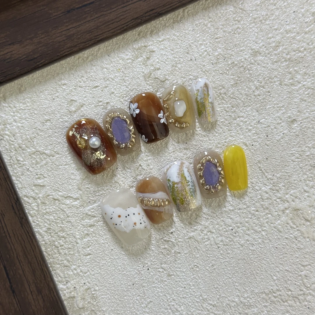 落日熔金 | 老钱风小众手绘猫眼轻奢气质手工穿戴甲