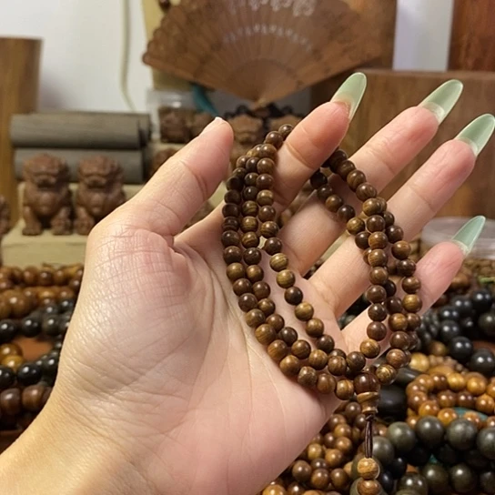 老山檀香黑肉沉水0.6/108颗