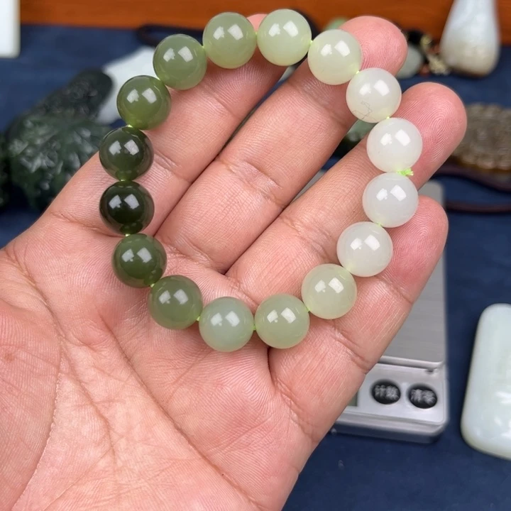 和田玉手链未镶嵌