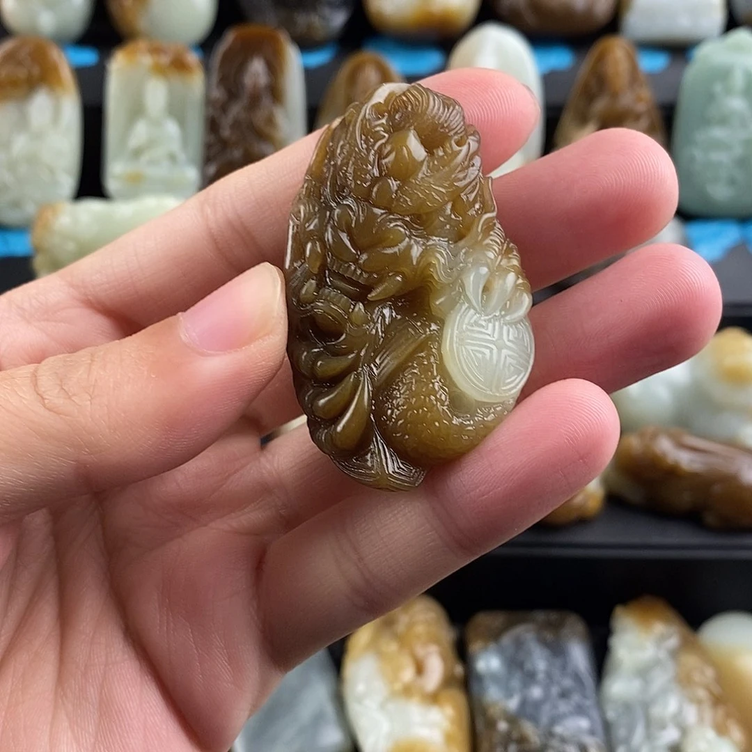 和田玉挂件未镶嵌