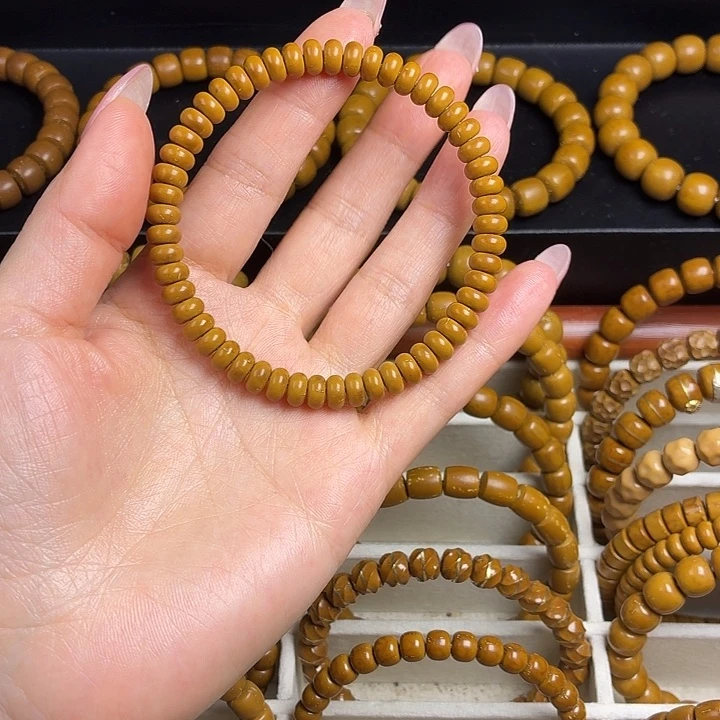 嘉***爸紫金鼠手串纯肉鼠尖7.2算盘7.2