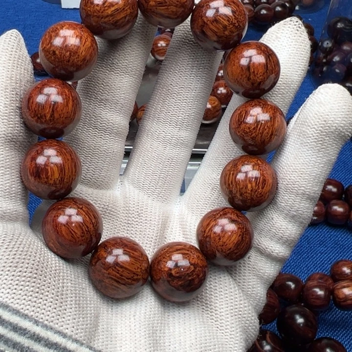 *****花梨木类红降18圆珠黄肉满油单圈