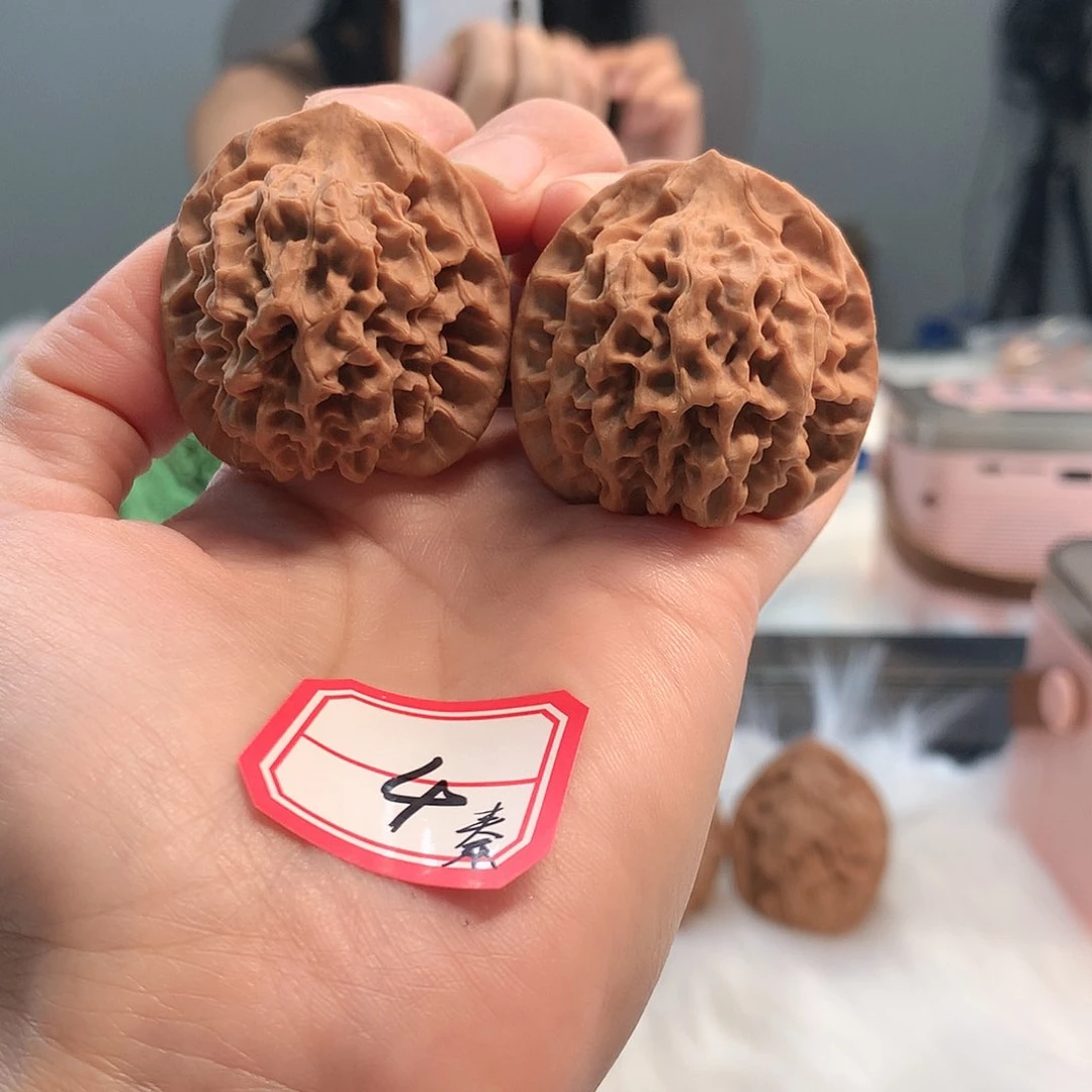 【闪购商品】文玩核桃吊坠秦闷