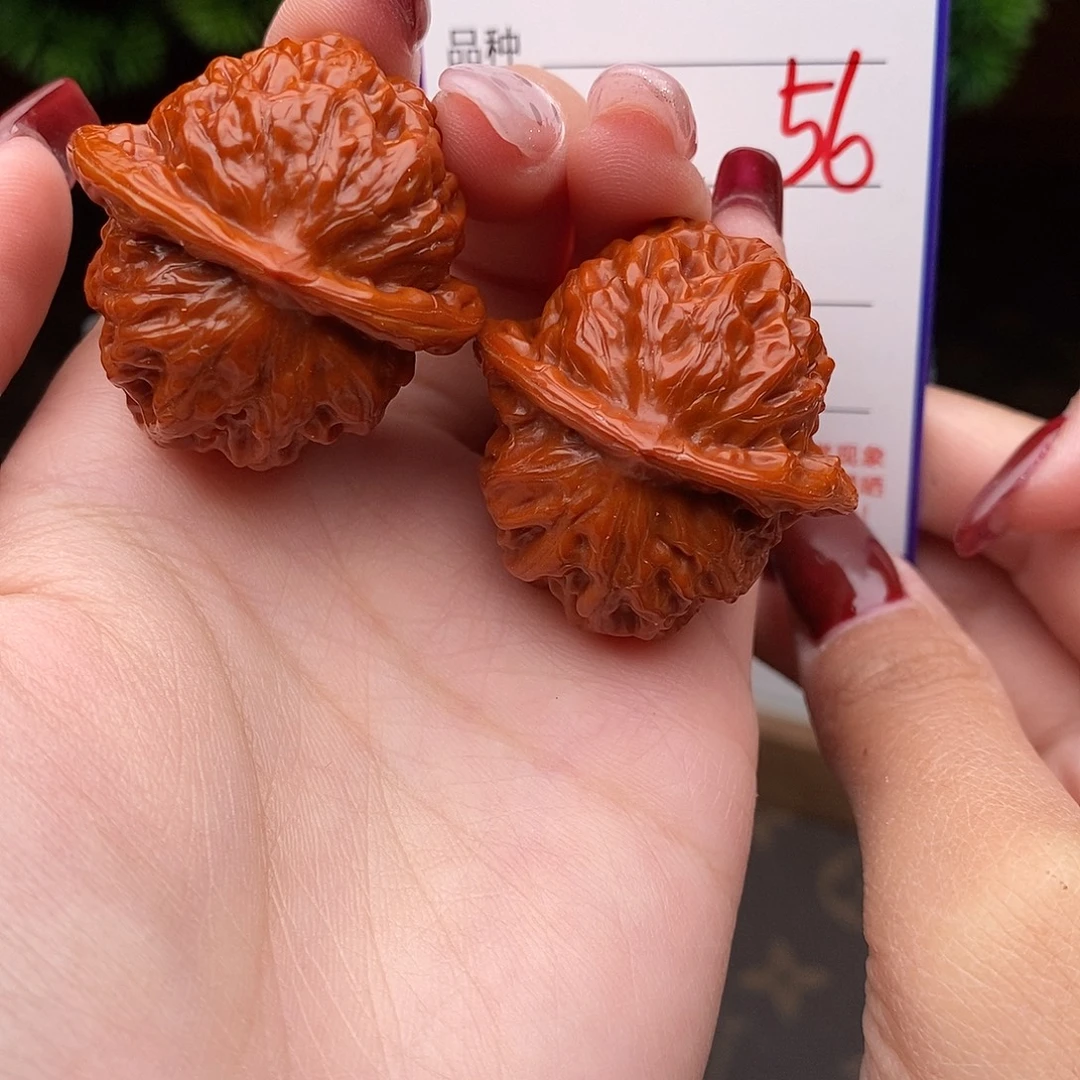 吊坠文玩核桃34瓷娃娃56