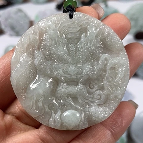 翡翠颈饰未镶嵌龙行天下福利