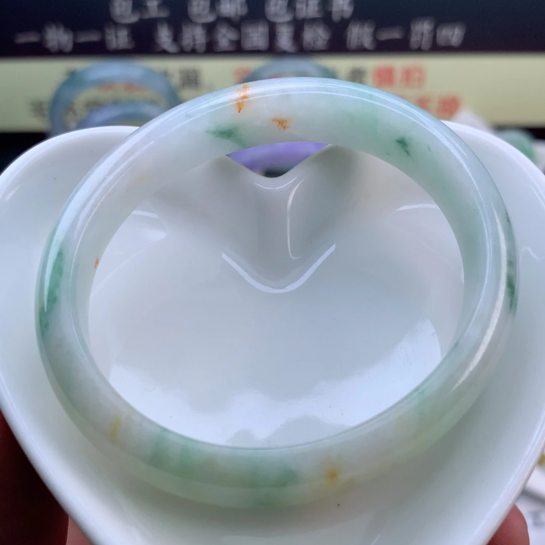 【闪购商品】未镶嵌定制翡翠54、55贵妃