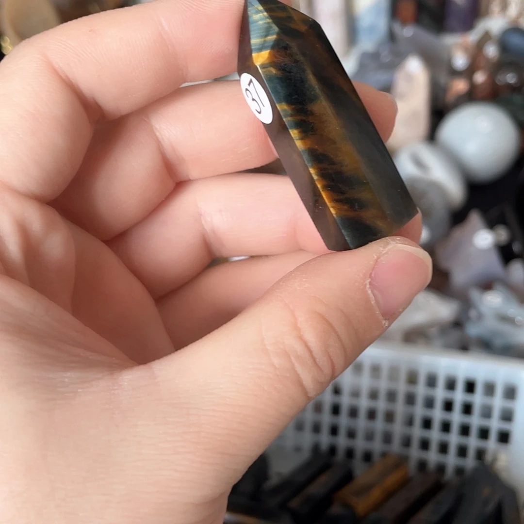 水晶金蓝虎眼未镶嵌