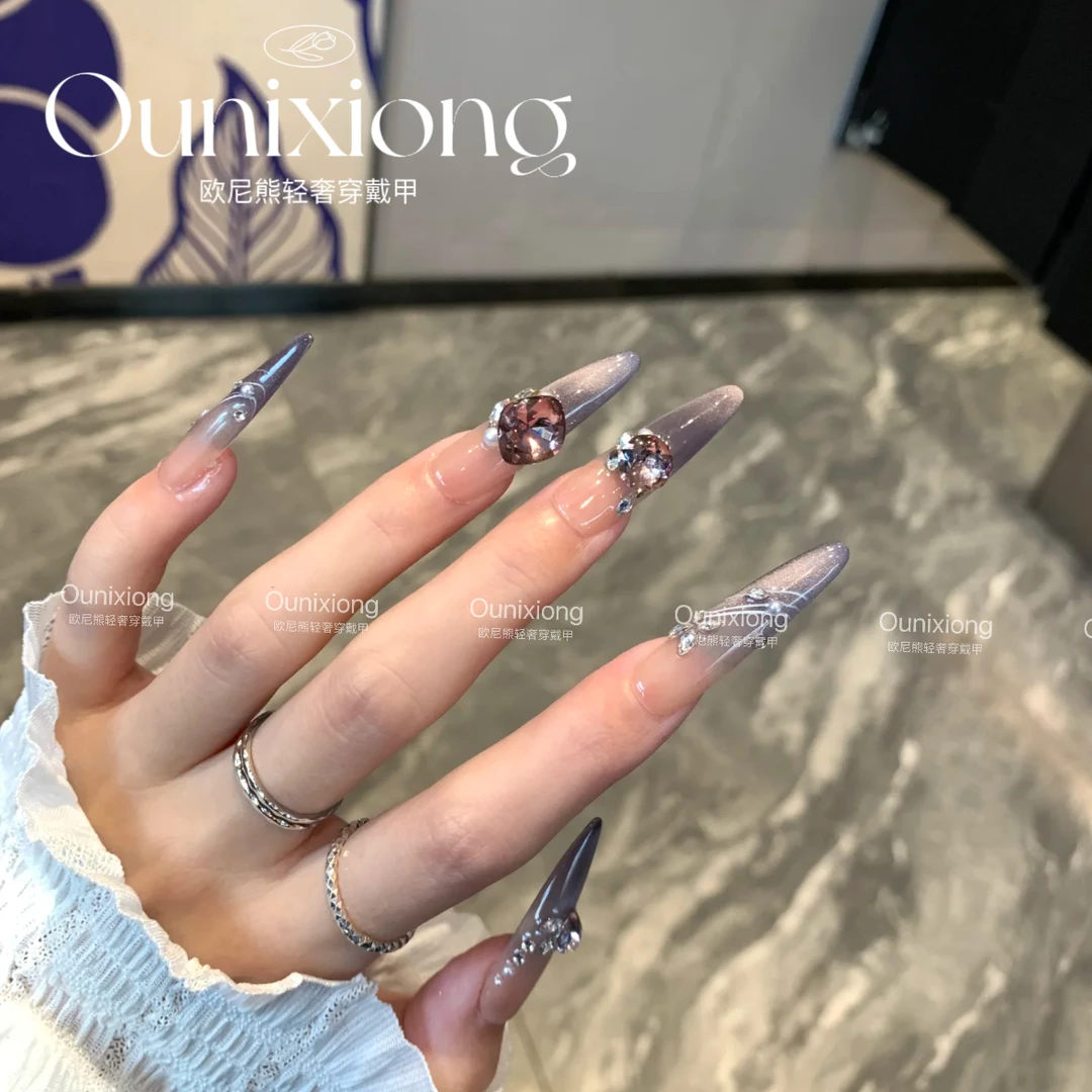 绸缎猫眼高级感秋冬紫罗兰法式碎钻蝴蝶爱心精品K9钻指甲贴片穿戴