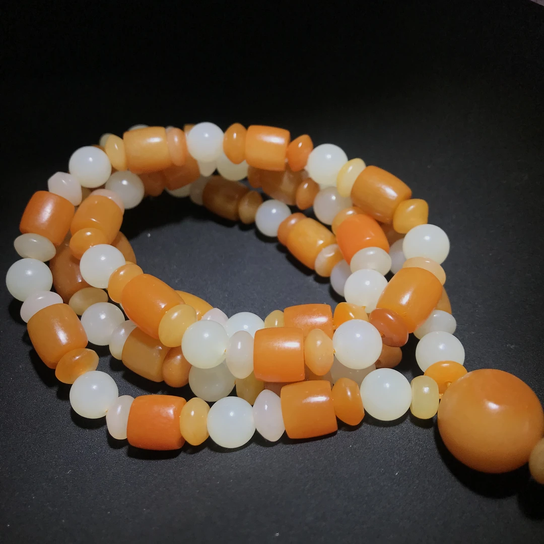 卡10新疆和田玉桶珠项链