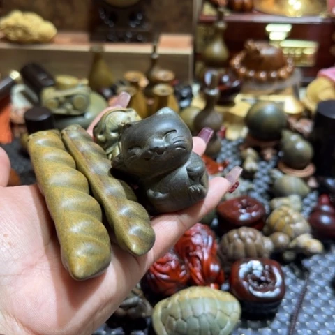 维腊木（绿檀）水****路