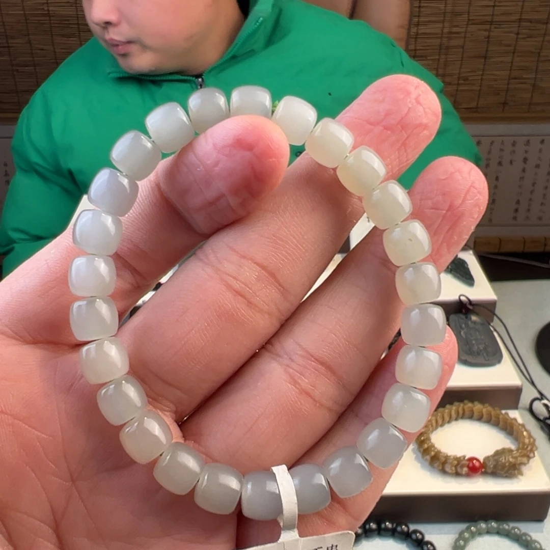 和田玉未镶嵌手链
