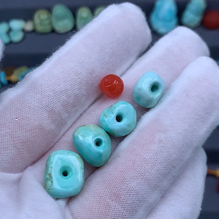 南红玛瑙未镶嵌珠宝奇石