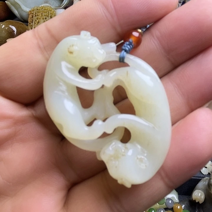 颈饰未镶嵌和田玉