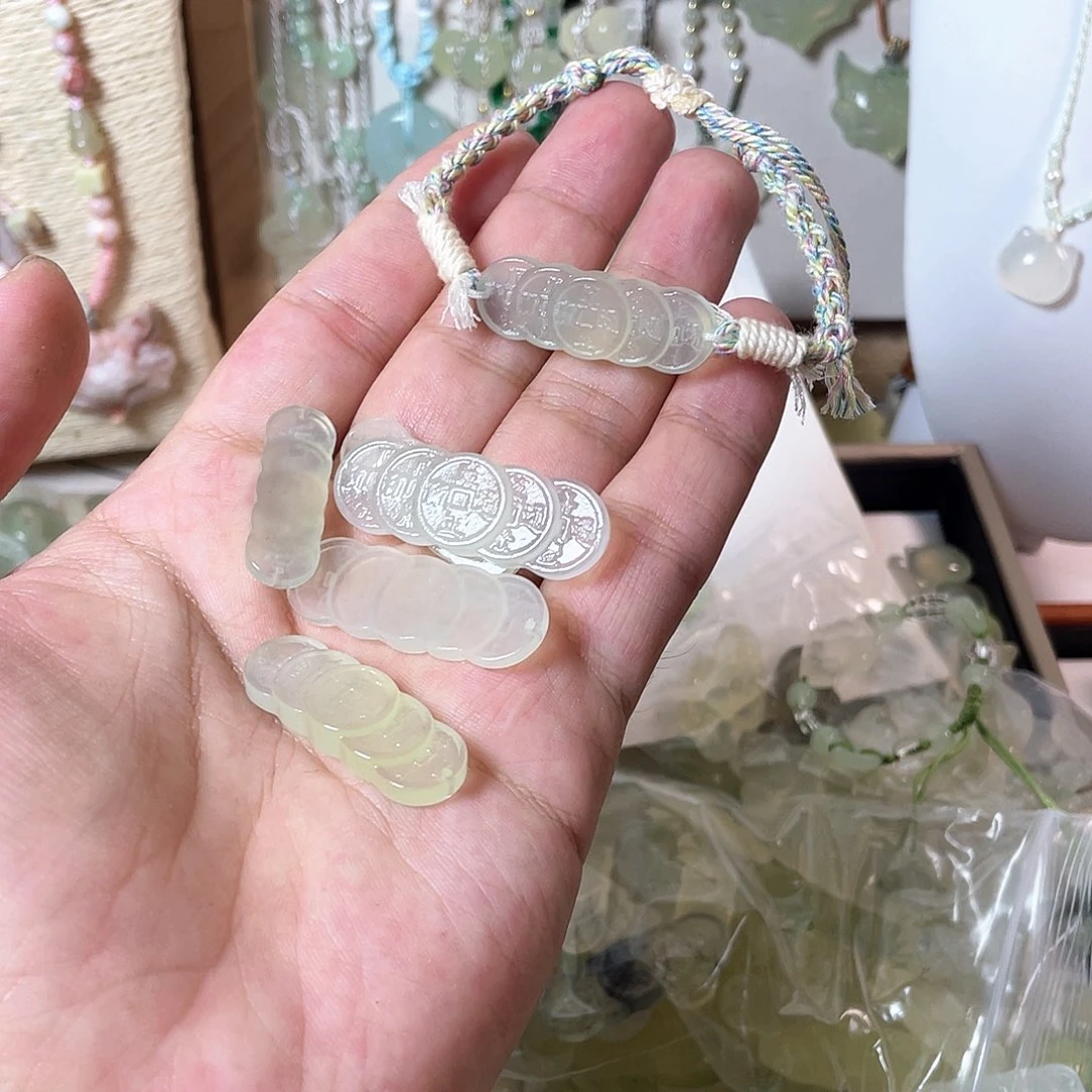 蛇纹石玉合金颈饰