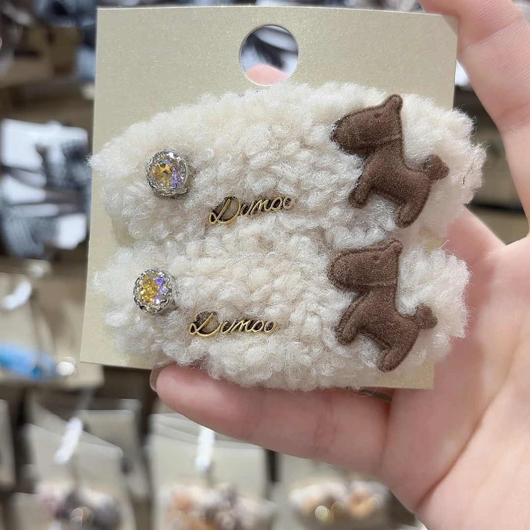 非金属白色小马拜拜