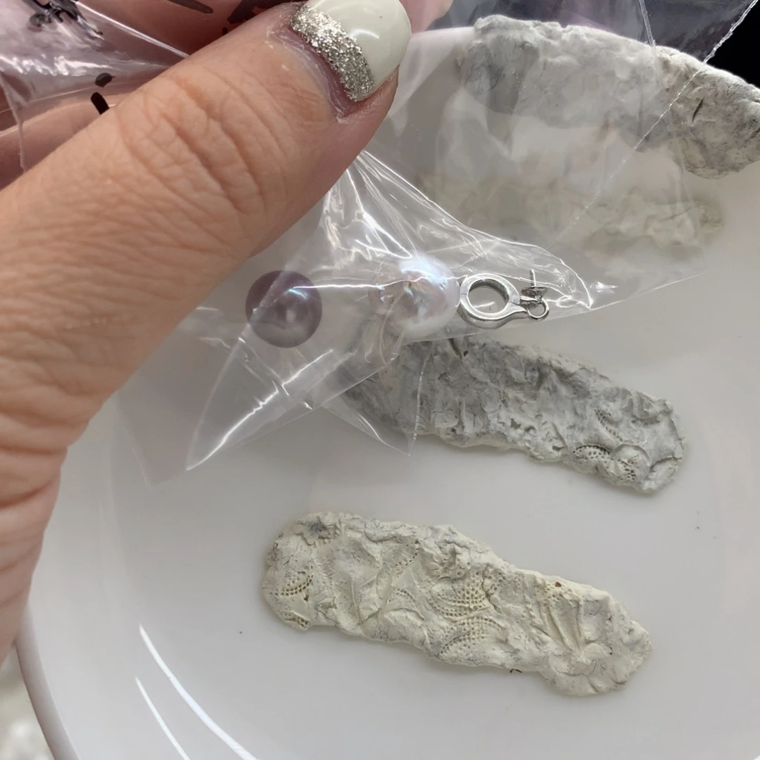 银S925镶嵌耳饰淡水珍珠