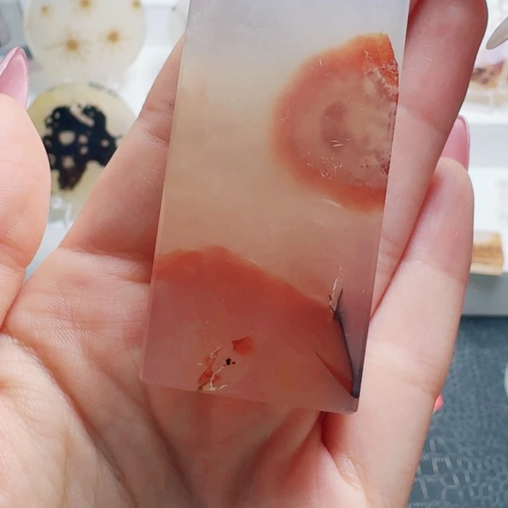 玛瑙/玉髓未镶嵌珠宝奇石