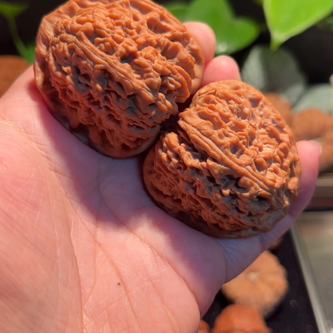 【闪购商品】文玩核桃把件北****店南疆石