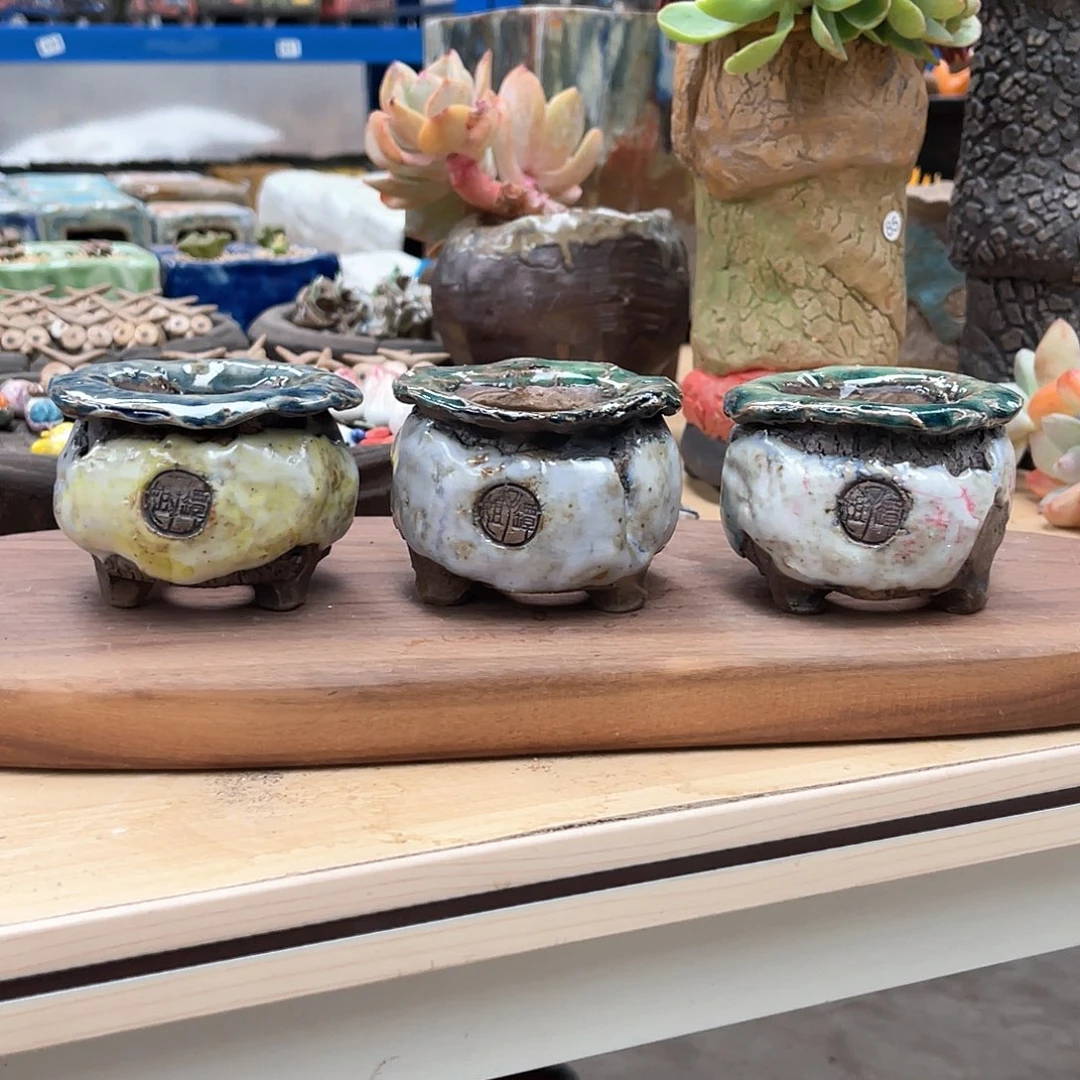 红陶文*文三个小包子