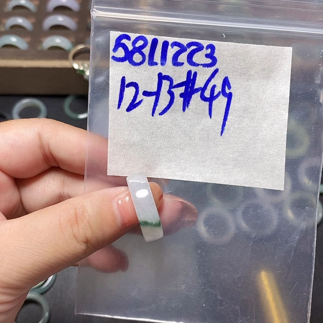 未镶嵌定制翡翠翡翠