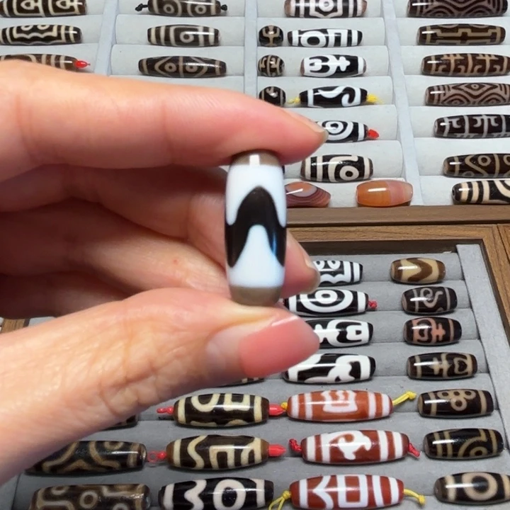 未镶嵌颈饰玛瑙/玉髓