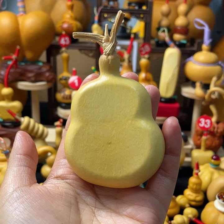 o***y这首诗是我在外面买过什么化妆品