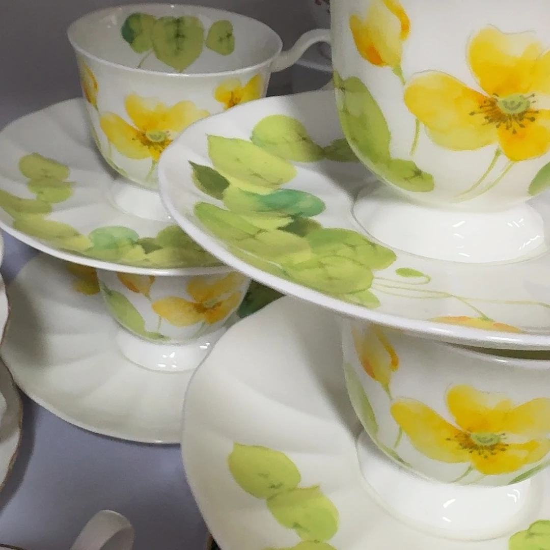 胡***仁瓷片哦哦哦哦哦哦哦哦哦