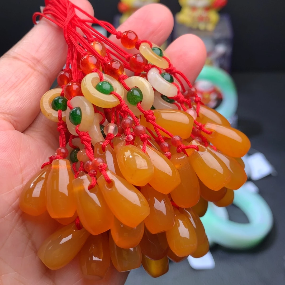 玛瑙/玉髓颈饰未镶嵌多样性化发一件