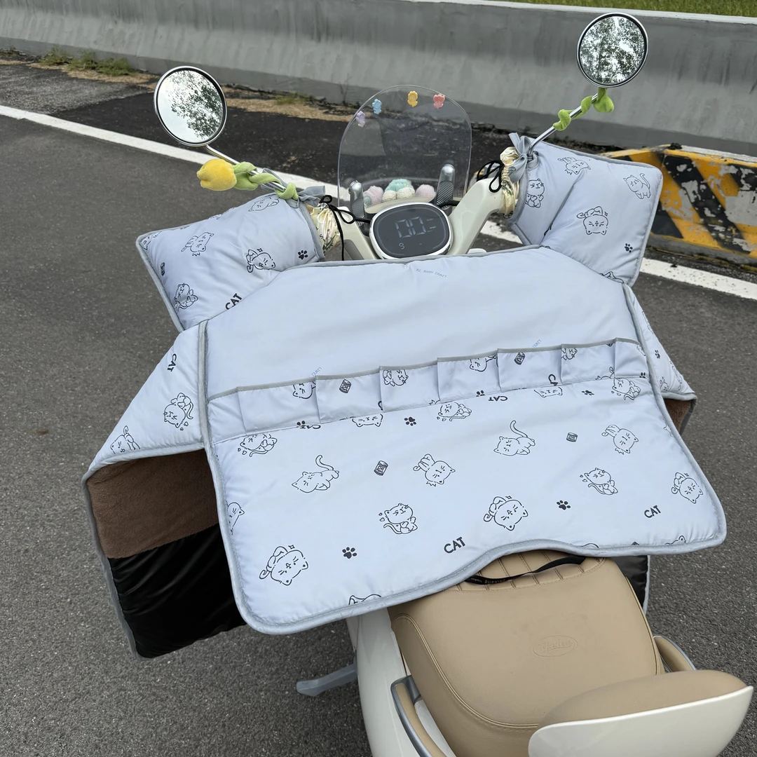 可爱猫咪电动车挡风被冬季加绒加厚2025新款防水保暖适用雅迪爱玛