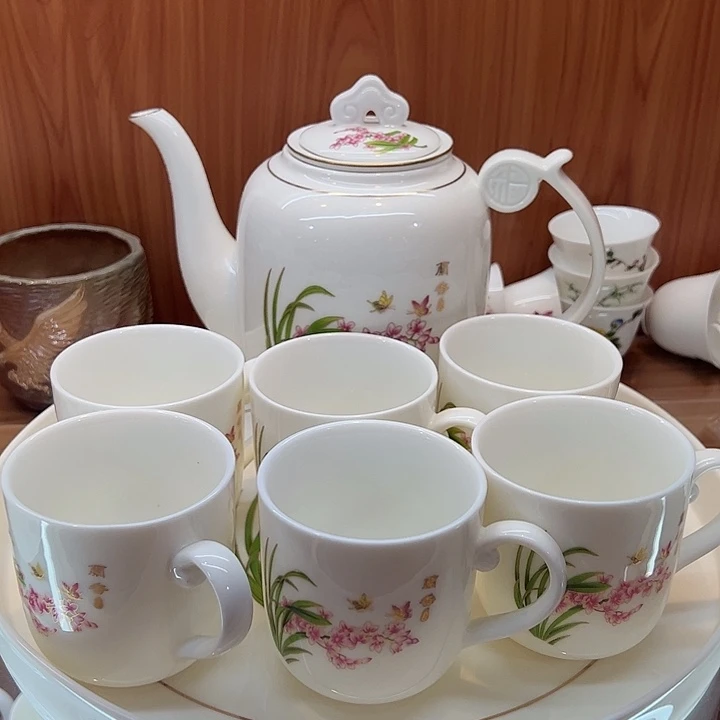 陶瓷茶具哈哈哈哈哈