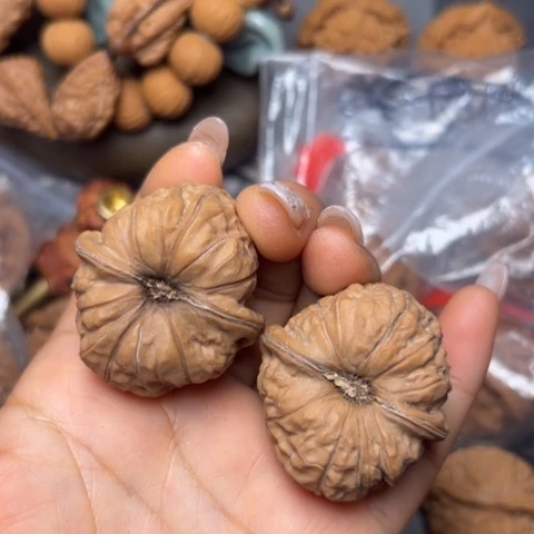 呼***步把件文玩核桃南瓜蹲